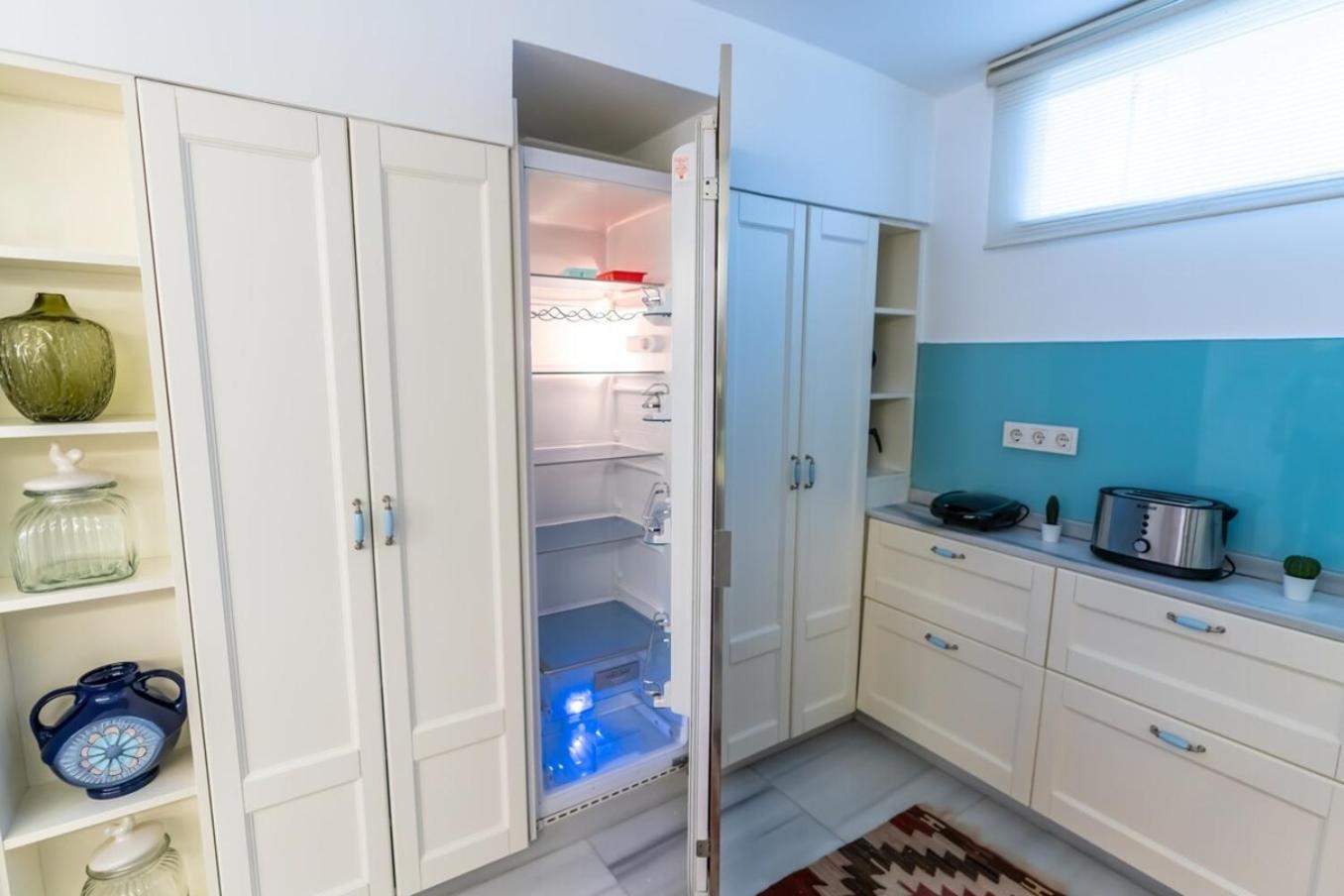 Duplex Modern Gem With Terrace İstanbul