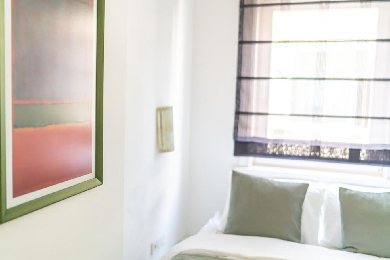 Duplex Modern Gem With Terrace Daire *